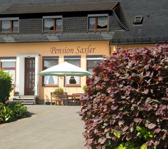 Pension-Saxler Neichen Extérieur photo