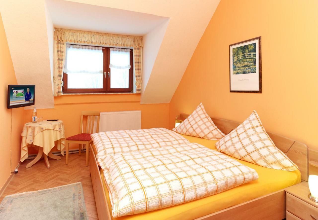 Pension-Saxler Neichen Extérieur photo